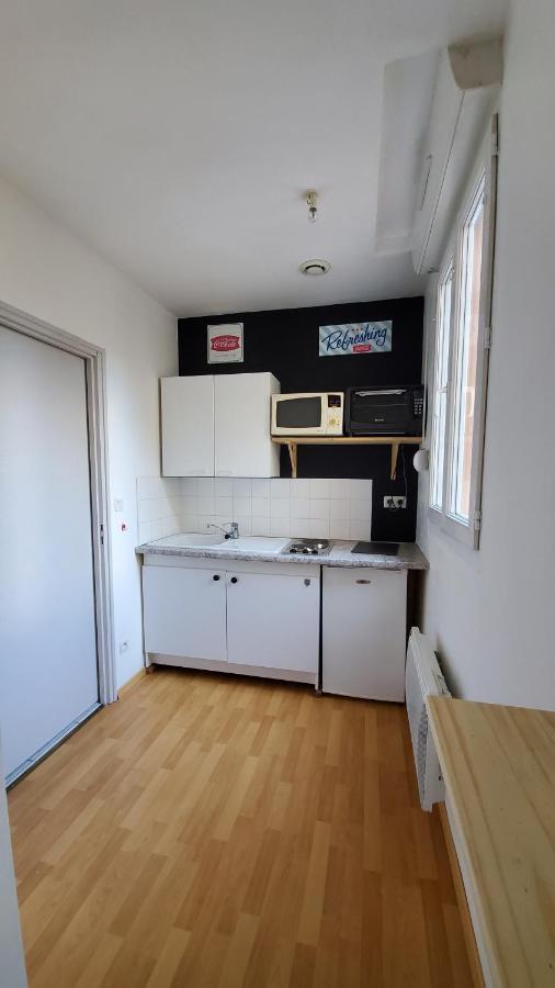 Charmant Studio Proche Gare Centre, Centre Ville Et Lycee Roosevelt Reims Exterior foto